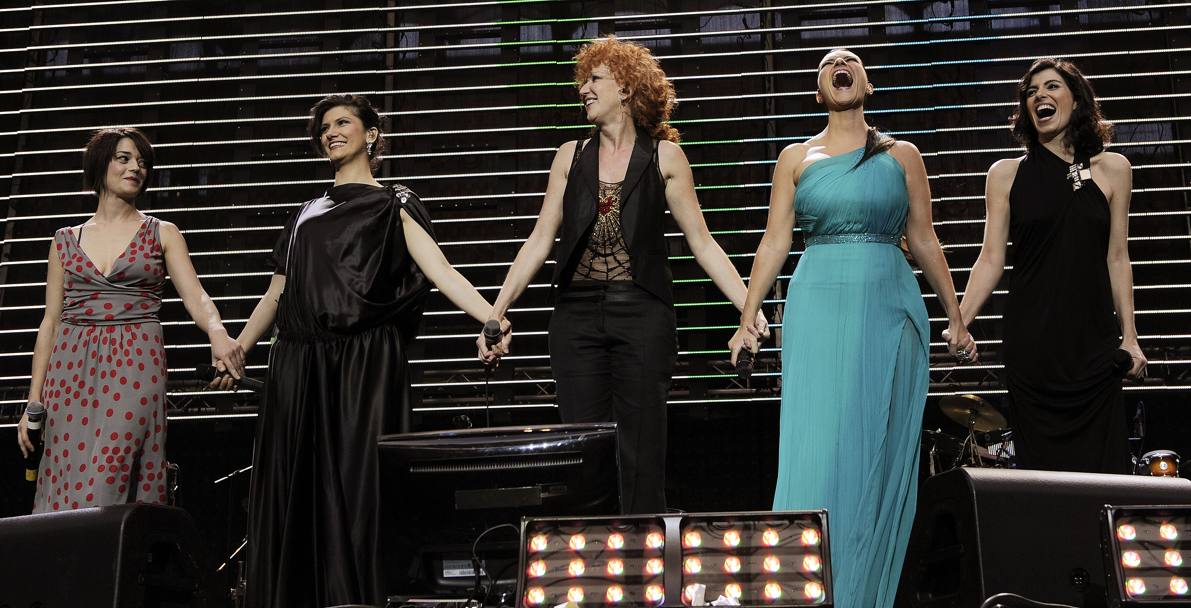 Con Elisa, Fiorella Mannoia, Laura Pausini e Giorgia oggi nello stadio Meazza di Milano durante il concerto 